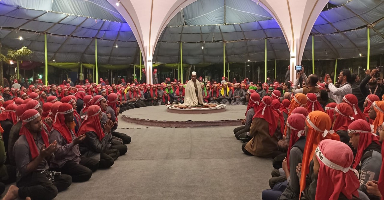 মুসলিম উম্মাহর শান্তি কামনায় চন্দ্রপাড়া দরবার শরীফে ওরছ অনুষ্ঠিত মুসলিম উম্মাহর শান্তি কামনায় চন্দ্রপাড়া দরবার শরীফে ওরছ অনুষ্ঠিত