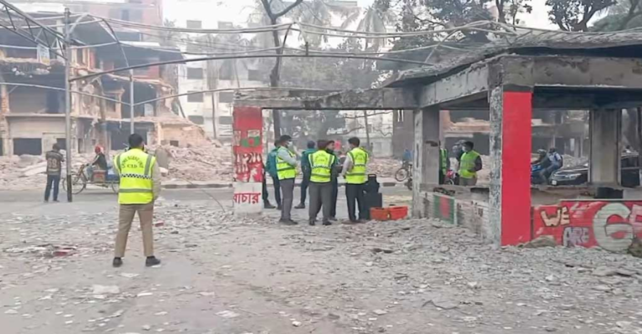 ধানমন্ডি ৩২ নম্বরের বাড়িতে হাড়গোড় পাওয়ার কথা জানাল সিআইডি 