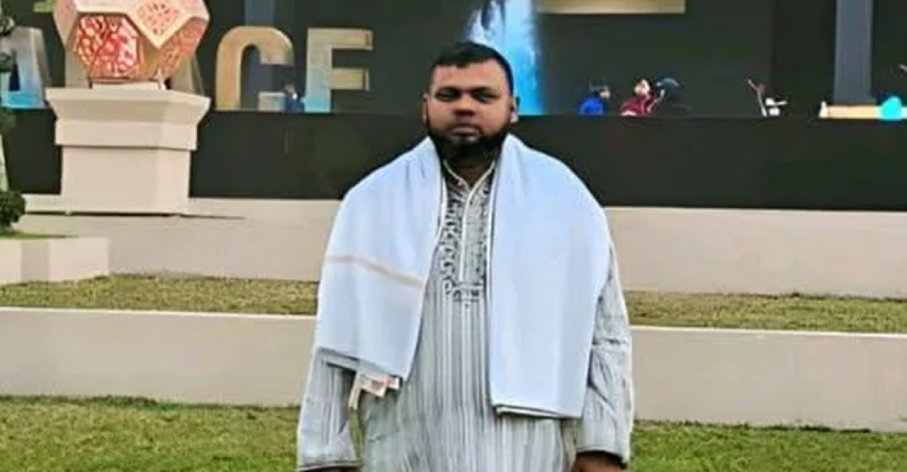 আ.লীগ নেতাকে ছাড়াতে থানায় স্বেচ্ছাসেবক দল নেতা, পুলিশকে মারধর